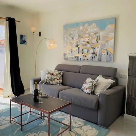 Calle Tanger Oasis De Capistrano * Nerja