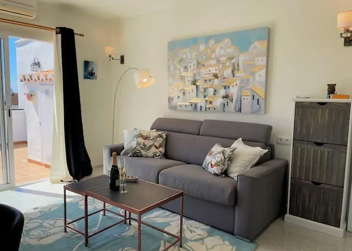 Calle Tanger Oasis De Capistrano * Nerja